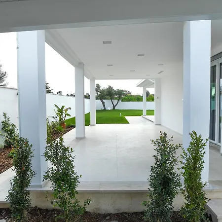 Axa Luxury Villa *