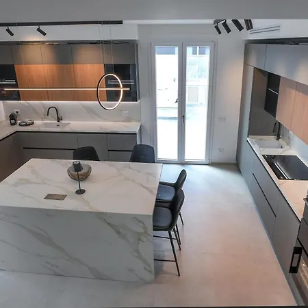 Axa Luxury Villa