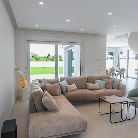 Villa Axa Luxury *