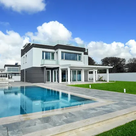 Axa Luxury Villa Casal Palocco