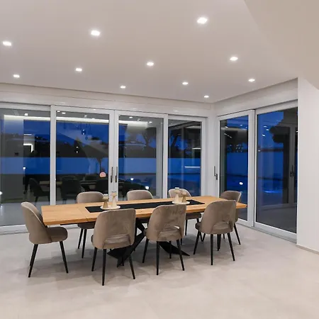 Villa Axa Luxury *